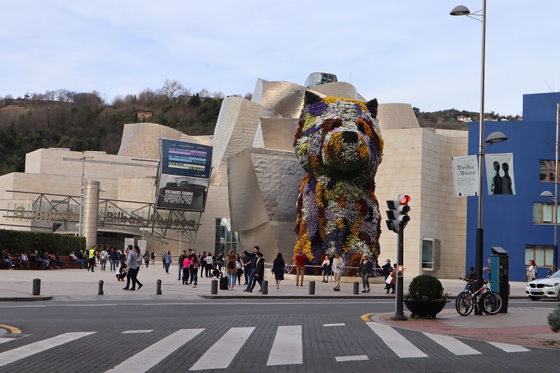 Puppy Guggenheim muzeum