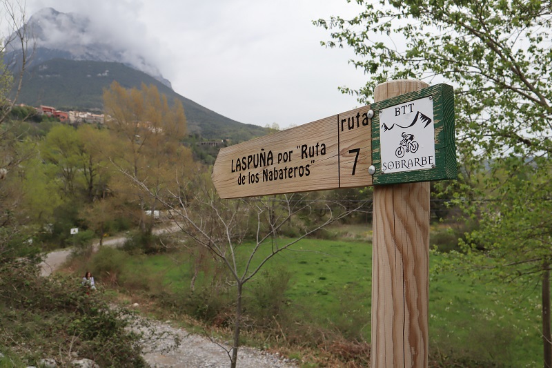 Laspuna Vylet v Pyrenejach