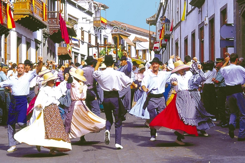 Oslavy patrónky ostrova Gran Canaria „Fiesta del Pino“