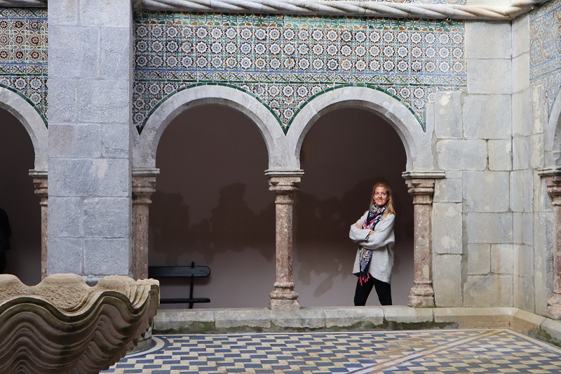 Nádvorie paláca Palacio da Pena v Sintre